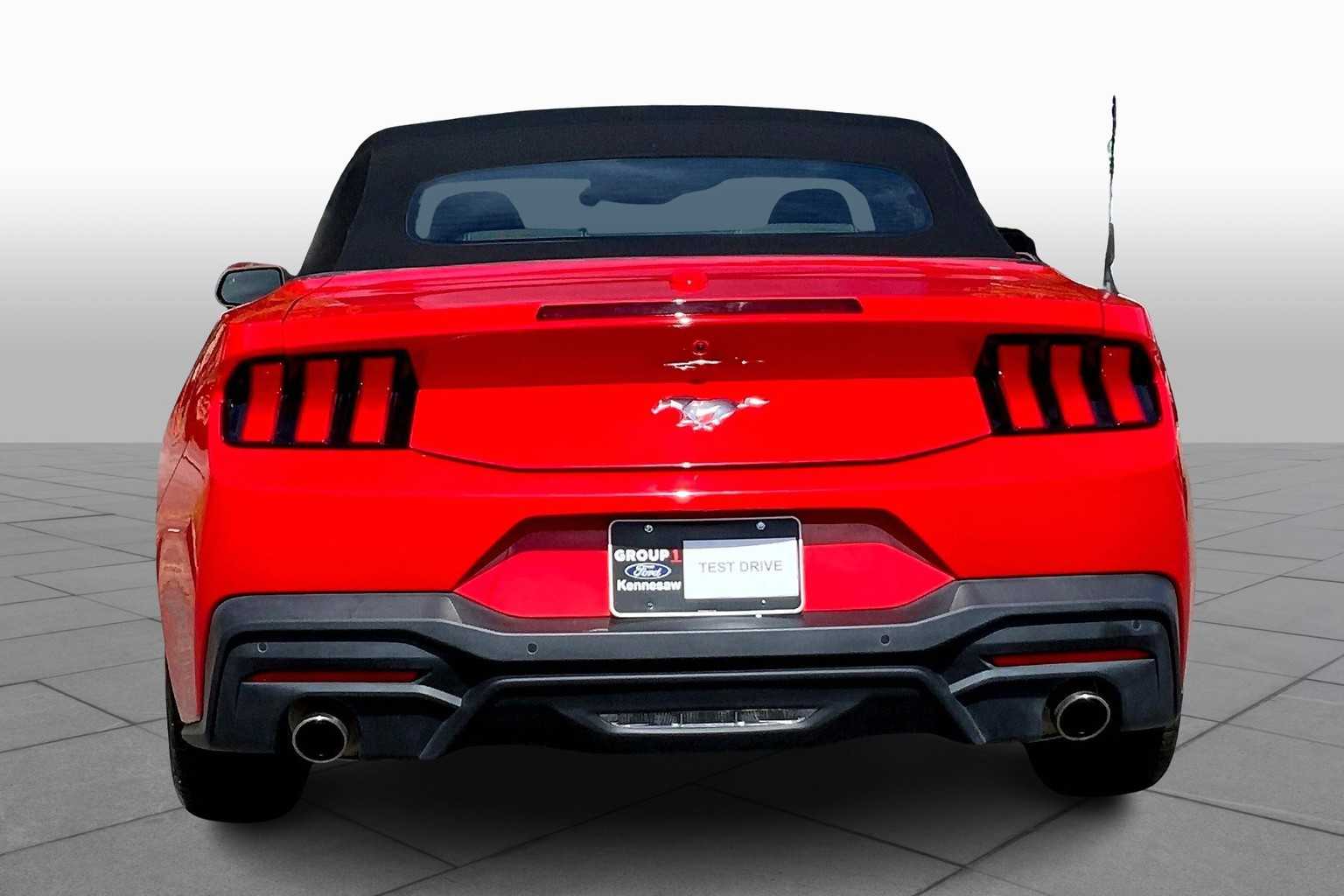 2024 Ford Mustang EcoBoost Convertible photo 4