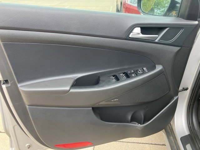 2021 Hyundai Tucson Ultimate photo 2