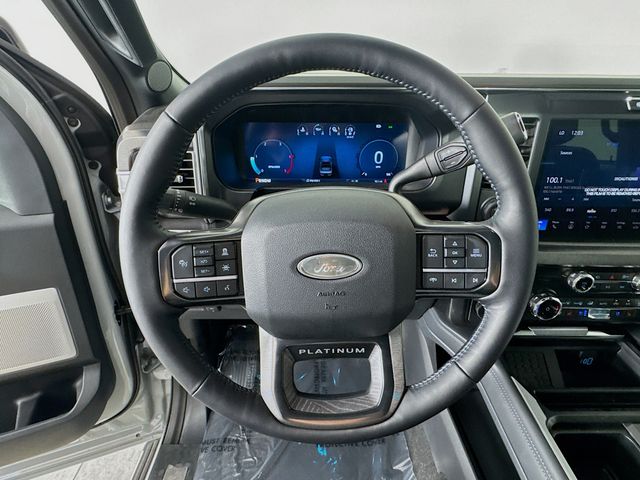 2025 Ford F-450 photo 11