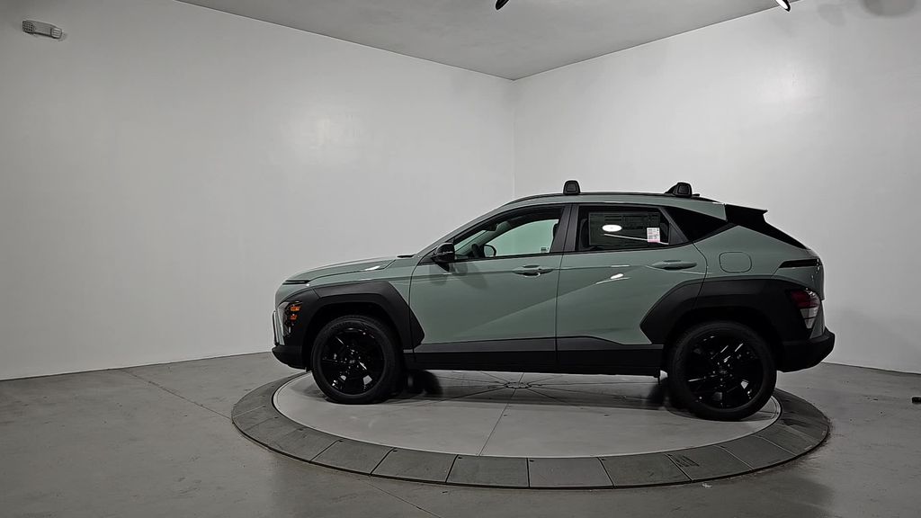 2026 Hyundai Kona SEL photo 2