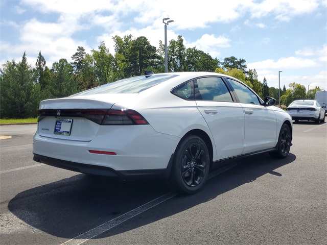 2025 Honda Accord SE photo 4
