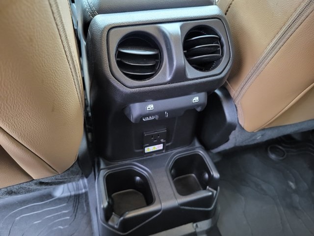 2020 Jeep Gladiator Overland photo 16