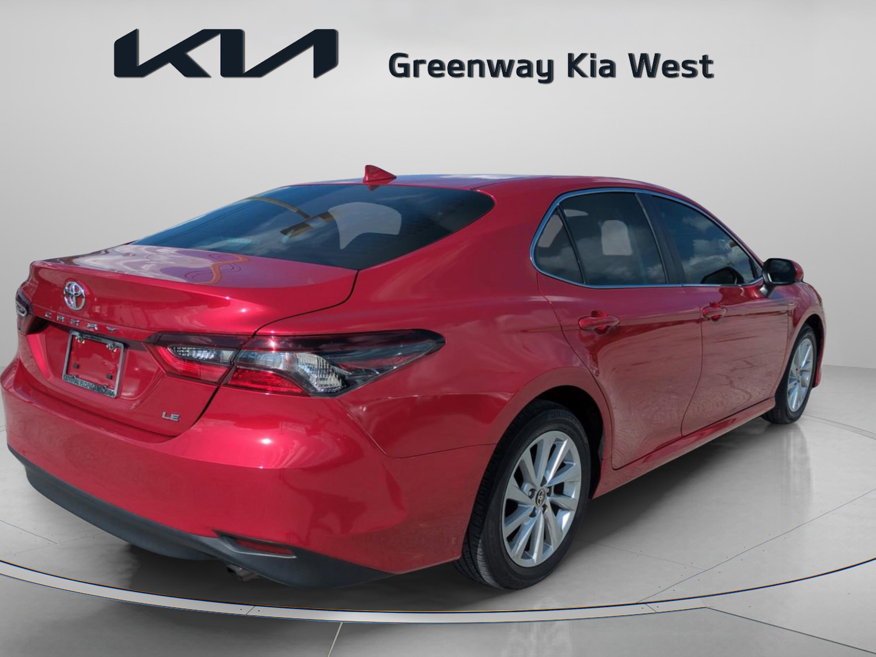2024 Toyota Camry LE photo 7