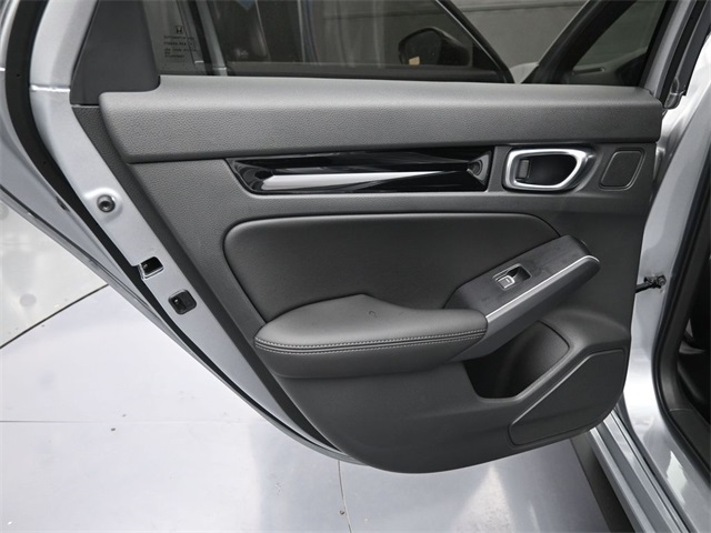 2026 Honda Civic Hybrid Sport Touring photo 4