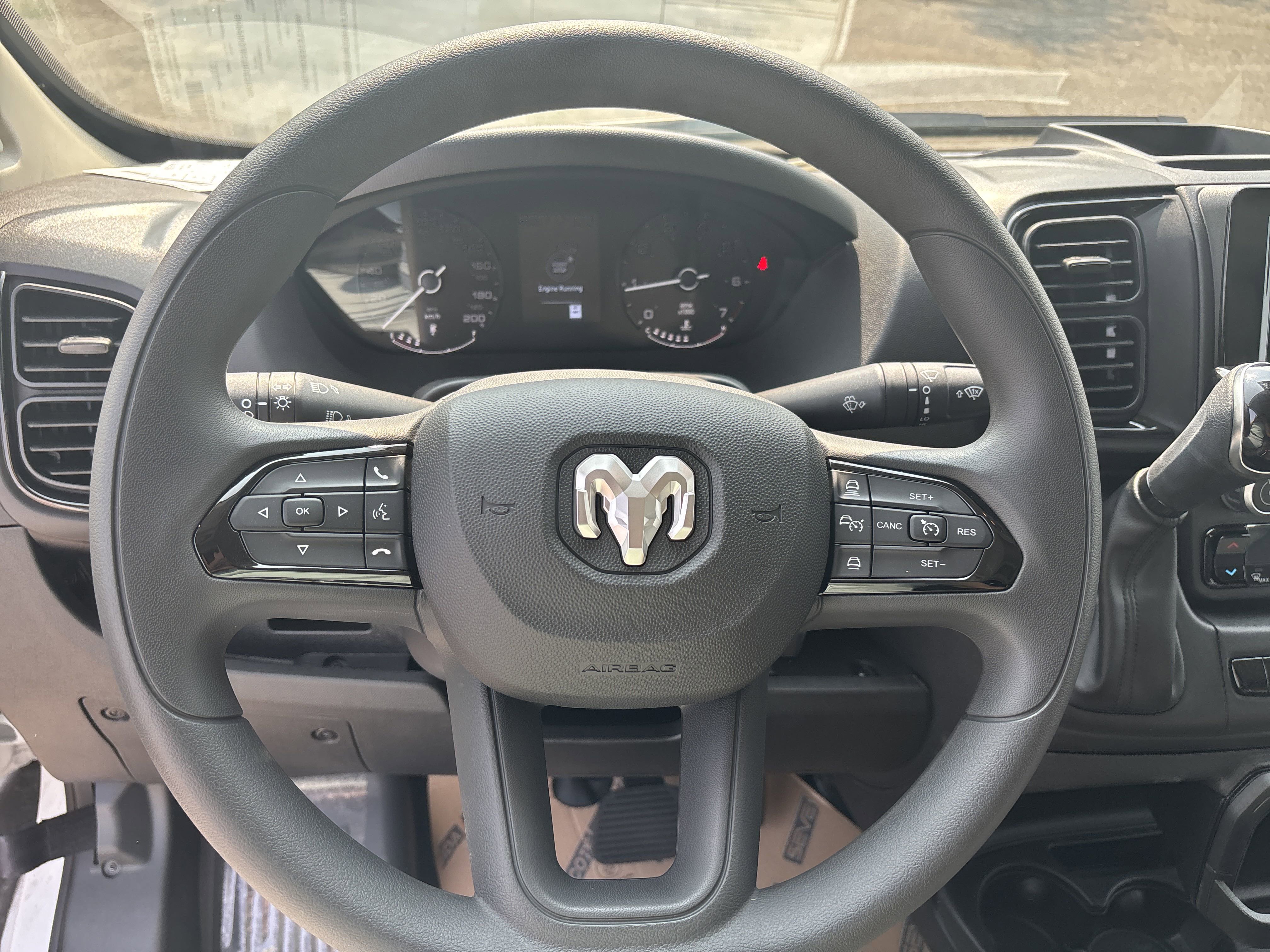 New 2025 Bright White Ram Tradesman image 15