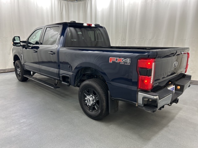 2023 Ford F-250 Lariat photo 3