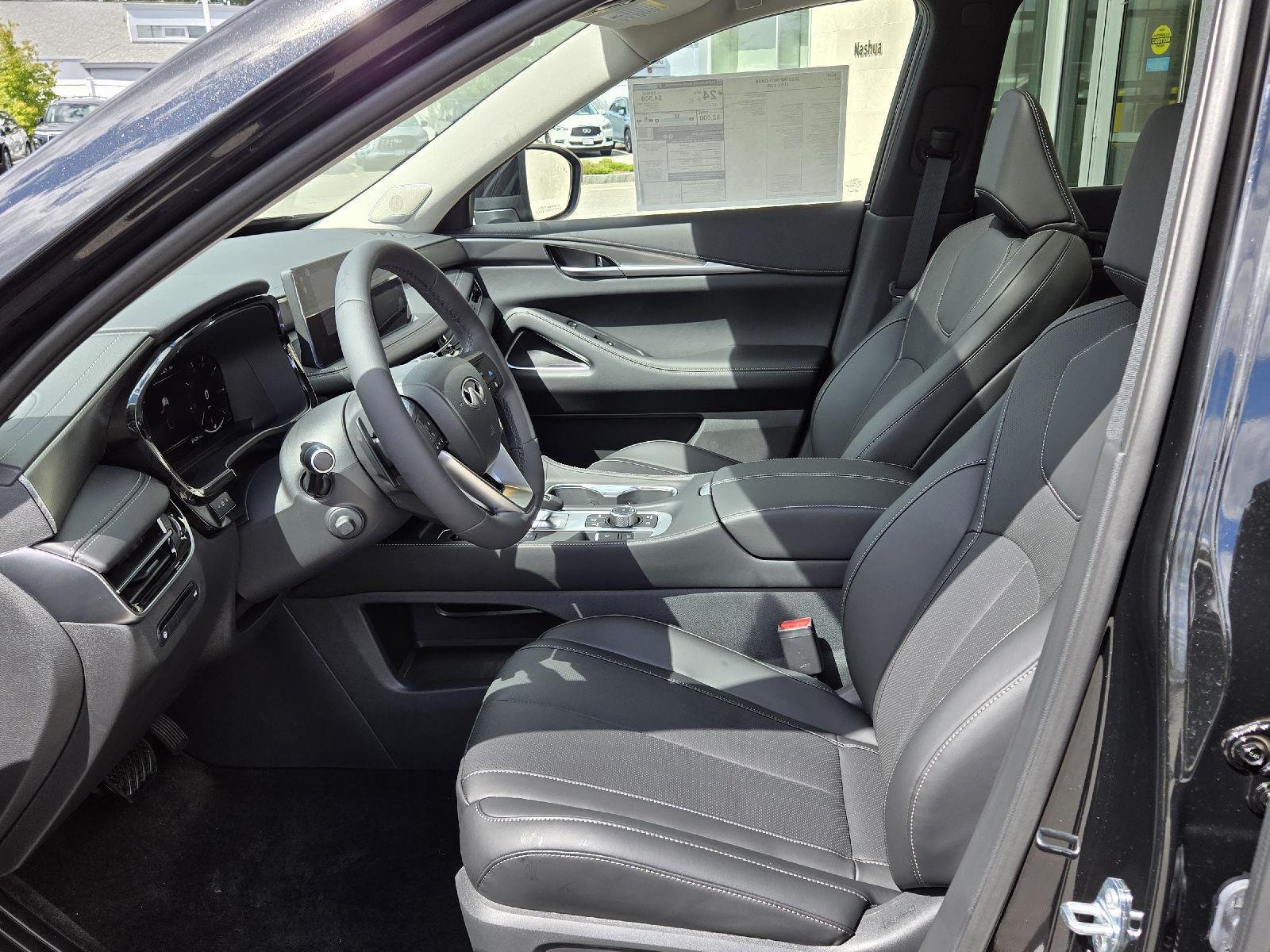 2026 Infiniti QX60 Luxe AWD photo 2