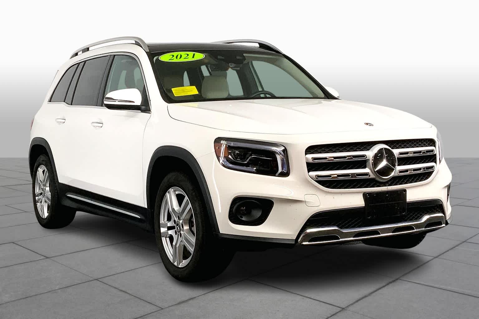 2021 Mercedes Benz GLB 250 4MATIC photo 2
