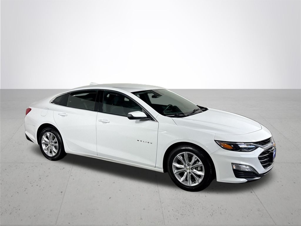 2023 Chevrolet Malibu 1LT photo 4