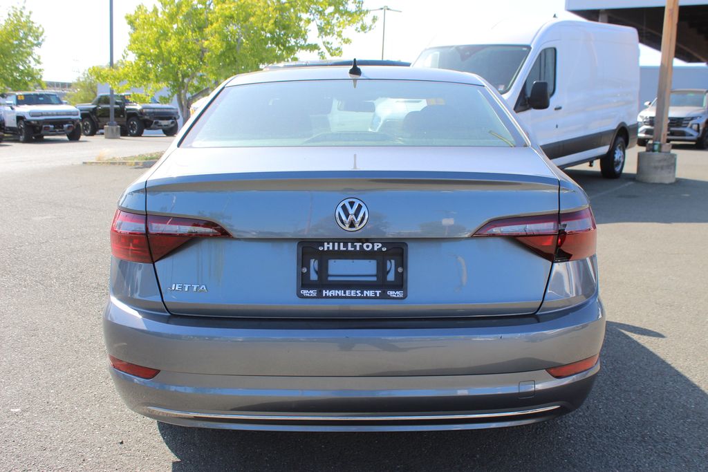 2021 Volkswagen Jetta SE R-Line photo 7