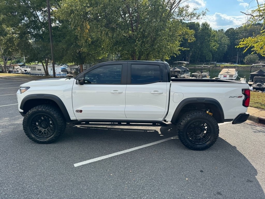 2026 Chevrolet Colorado ZR2 photo 3