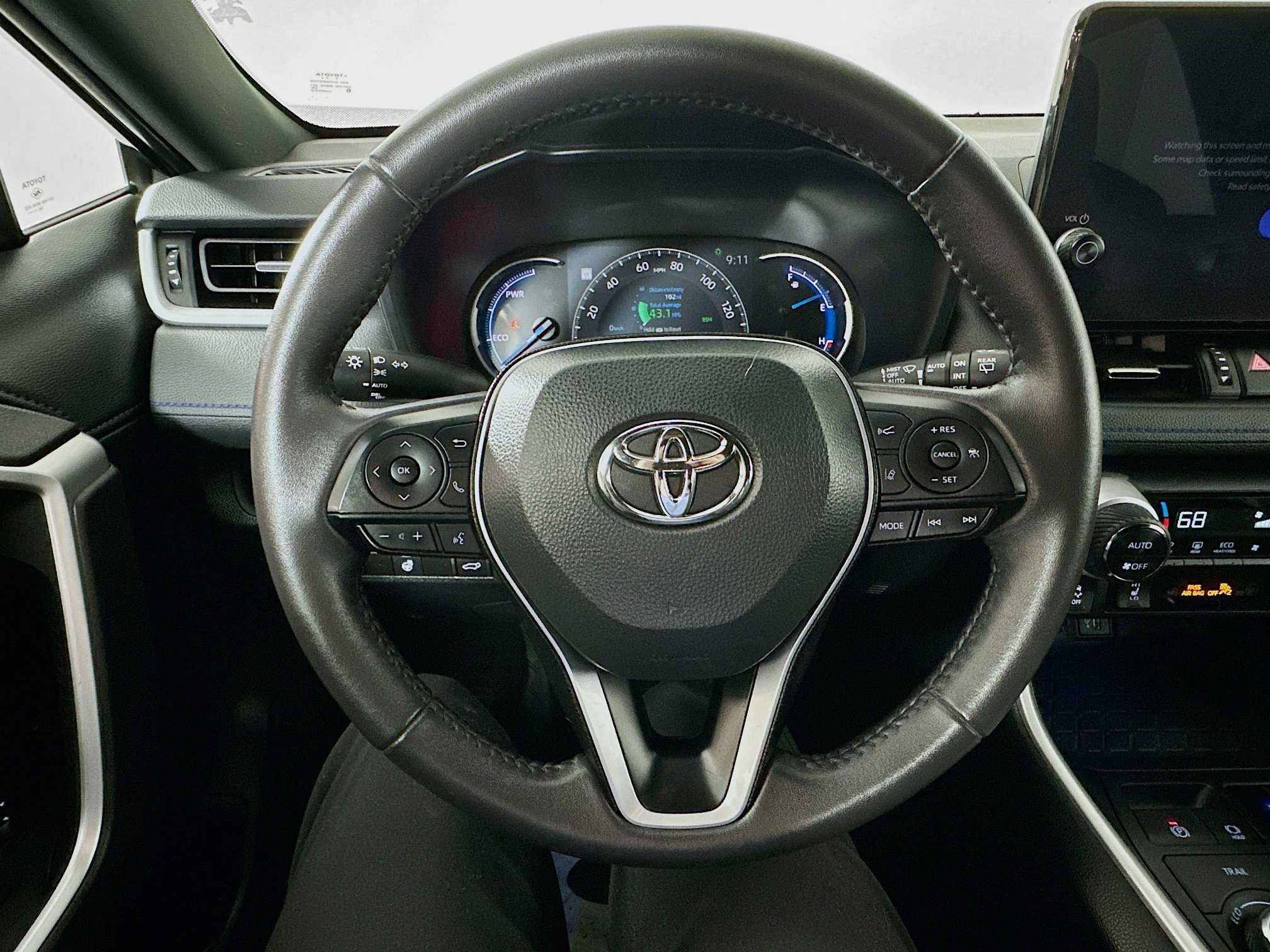 2024 Toyota RAV4 Hybrid XSE photo 8