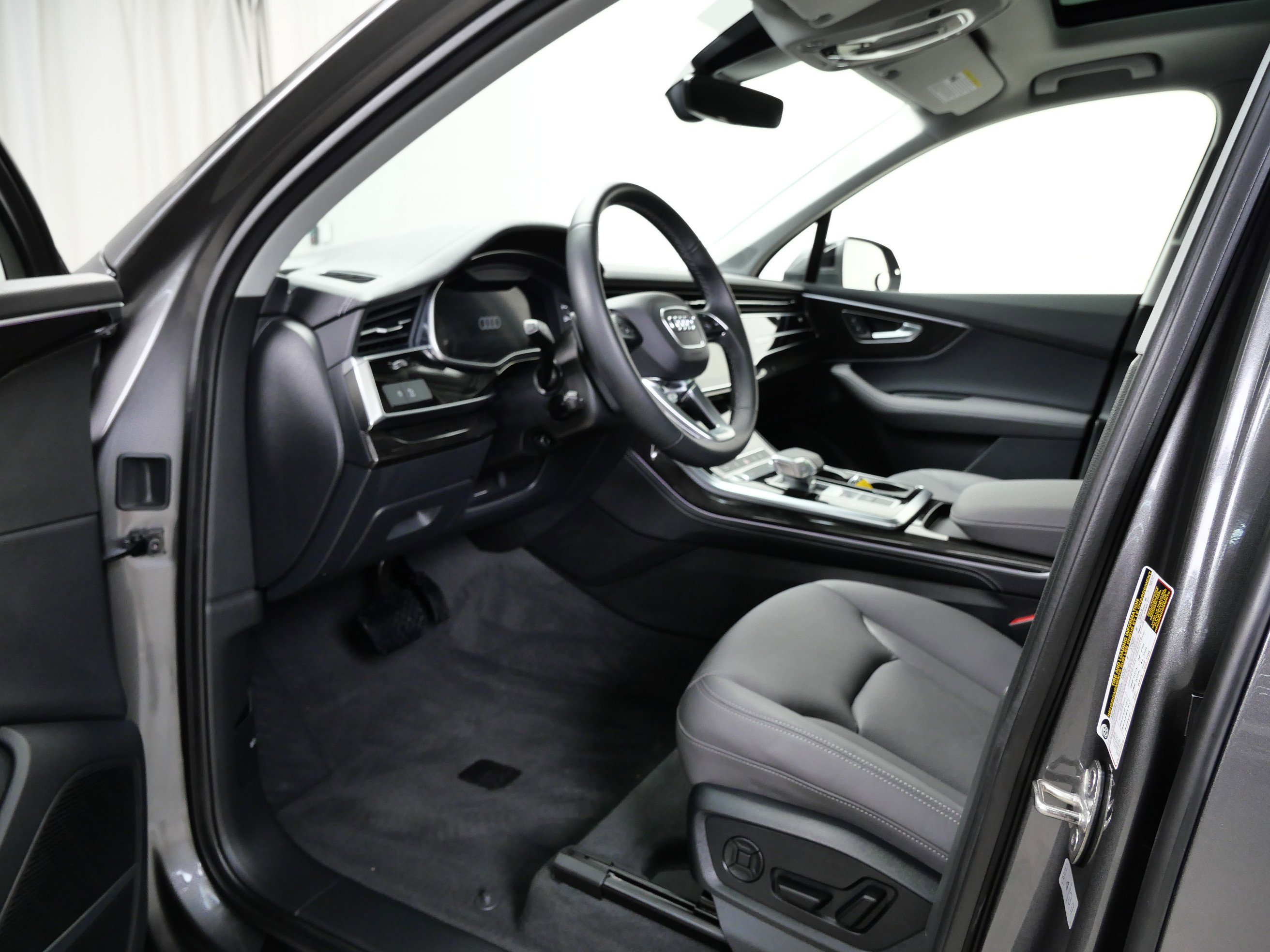 2025 Audi Q7 Premium Plus photo 12