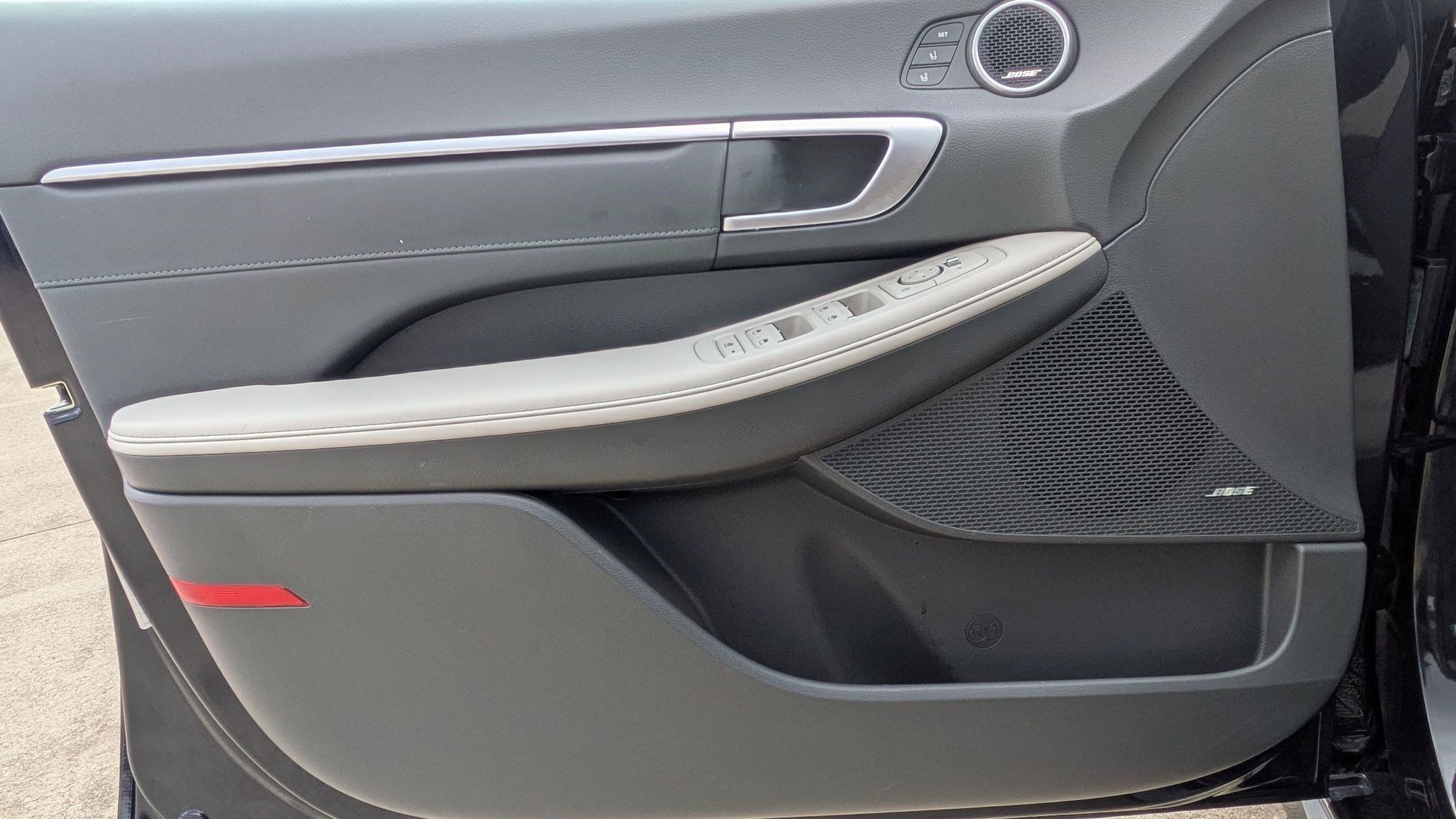 2024 Hyundai Sonata Hybrid Limited photo 11