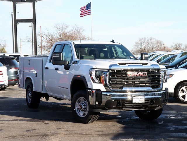 2025 GMC Sierra 2500HD Pro's photo