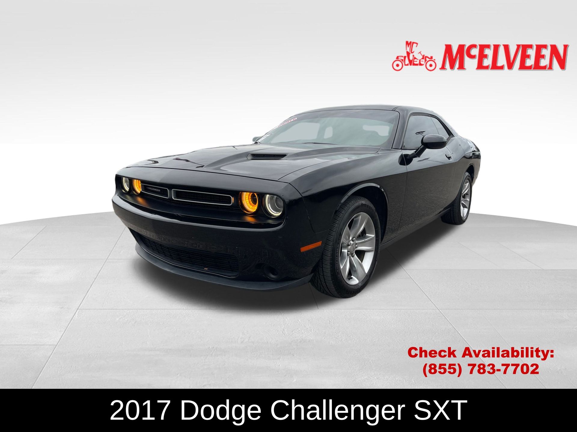 2017 Dodge Challenger SXT's photo