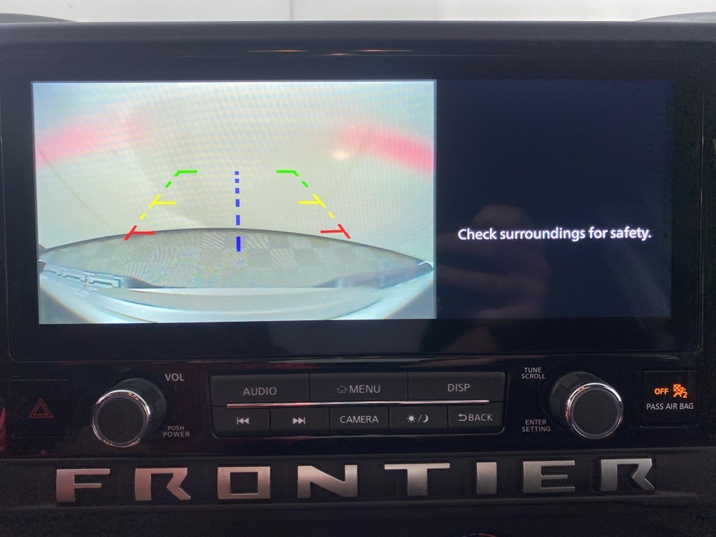 2025 Nissan Frontier SV photo 4