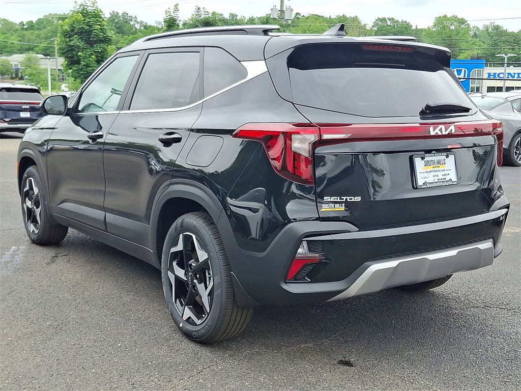 2025 Kia Seltos EX photo 2