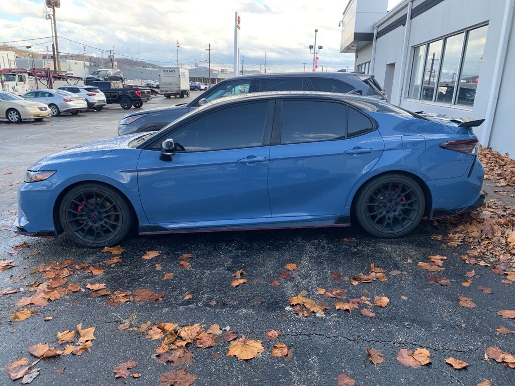 2022 Toyota Camry TRD V6 photo 3