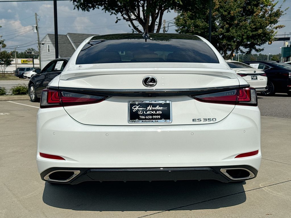 2025 Lexus ES 350 F SPORT Design photo 6
