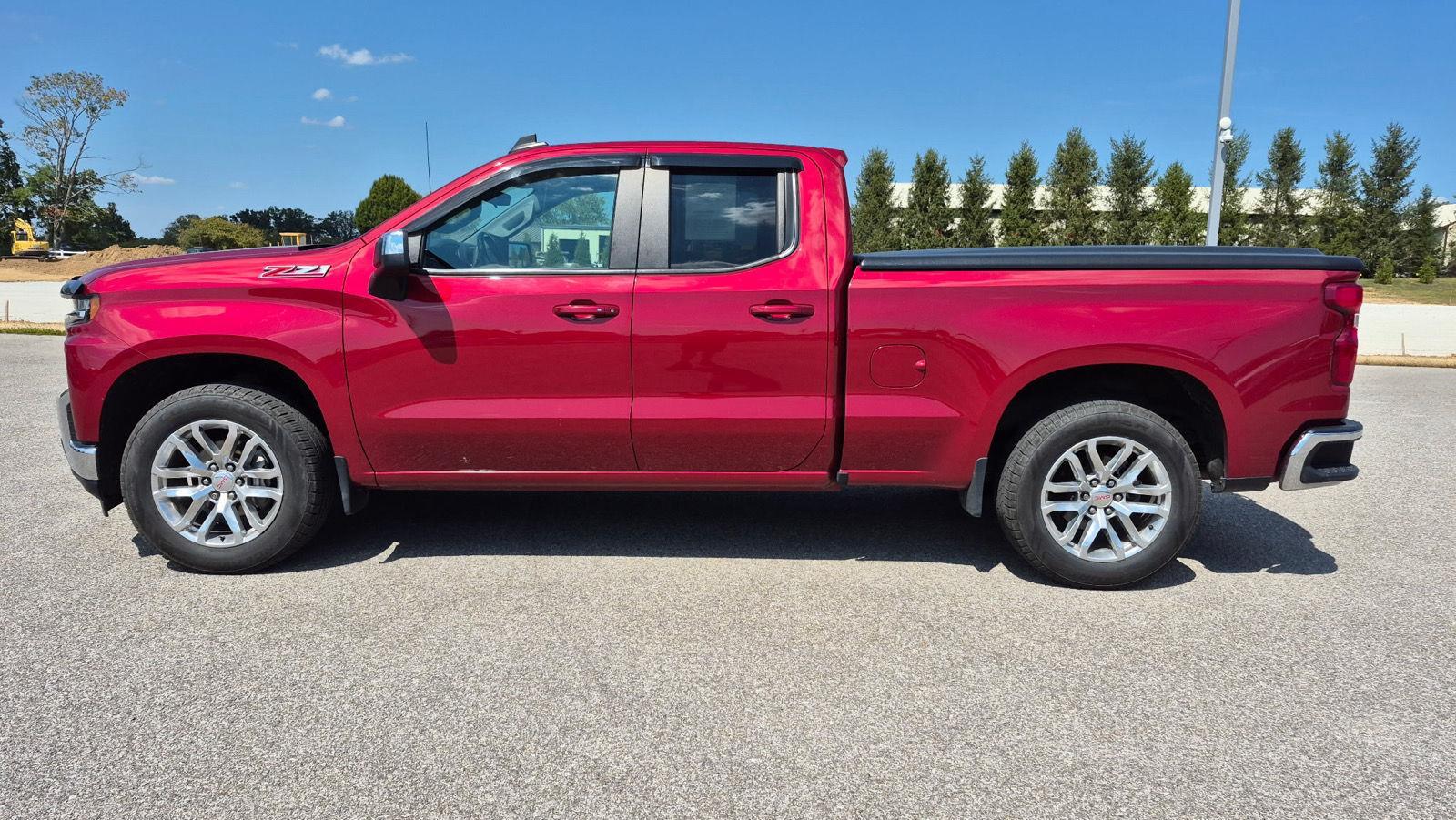 2020 Chevrolet Silverado 1500 LT photo 7