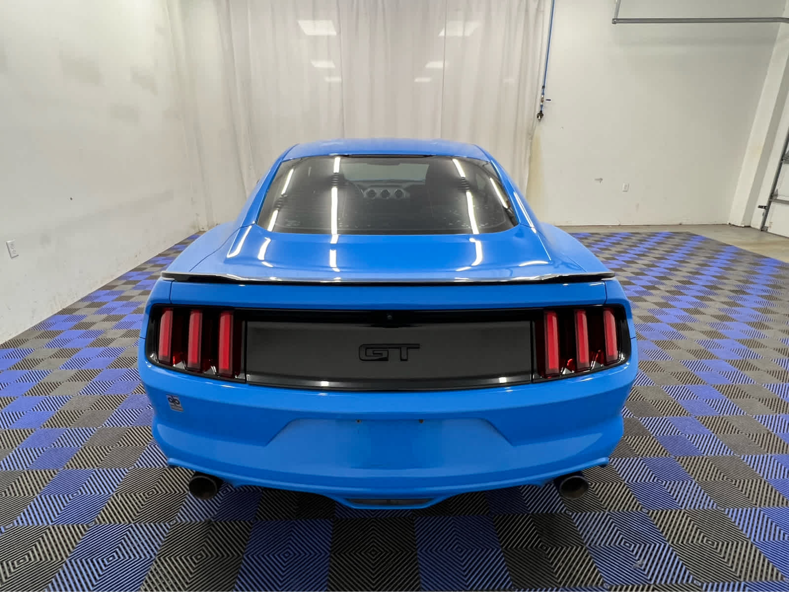 2017 Ford Mustang GT photo 8