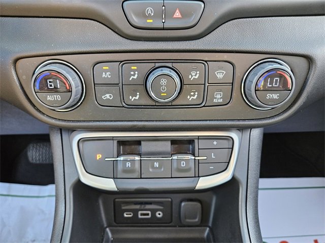 2024 Gmc Terrain SLT photo 21