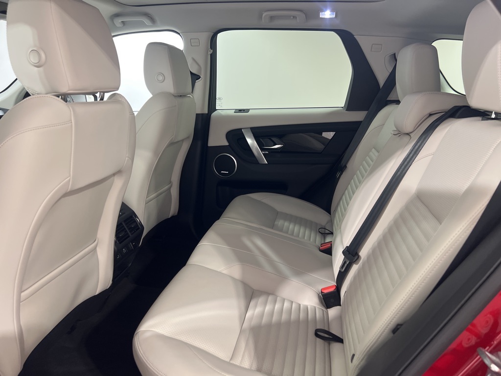 2025 Land Rover Discovery Sport S photo 22