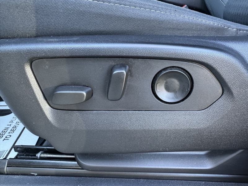 2022 Chevrolet Silverado 1500 LT photo 20