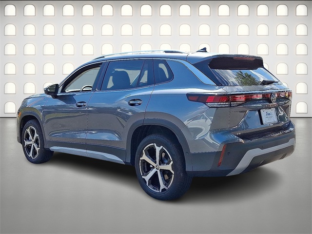 2025 Volkswagen Tiguan SE photo 3