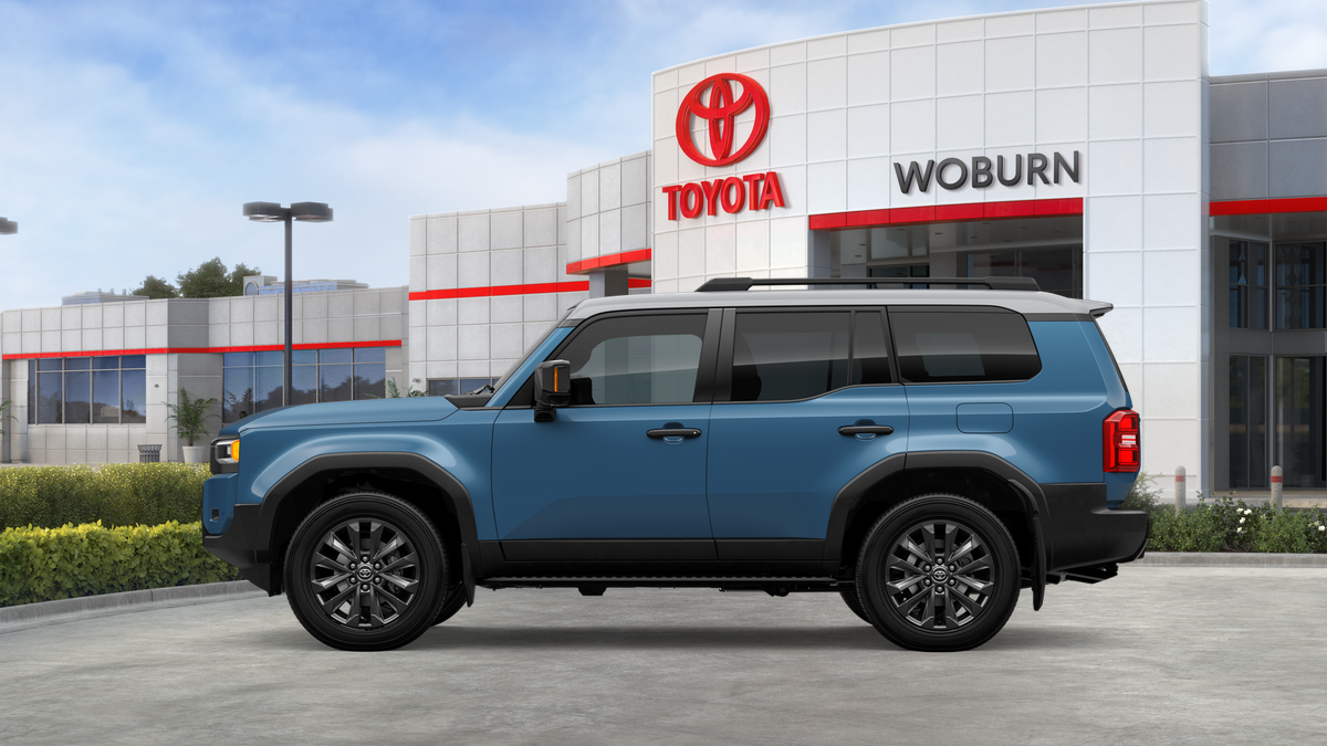 2025 Toyota Land Cruiser photo 2