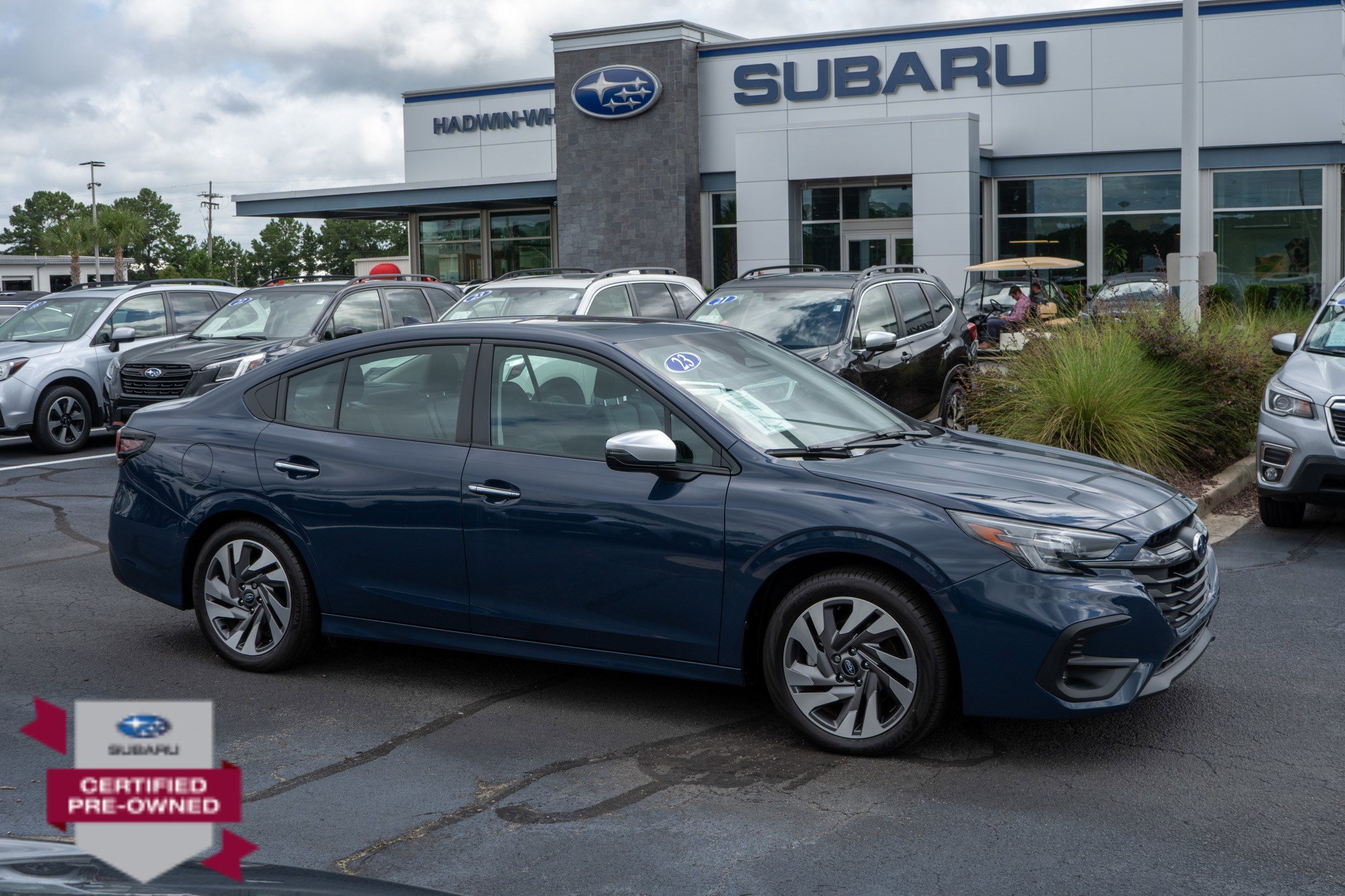 2023 Subaru Legacy Touring's photo