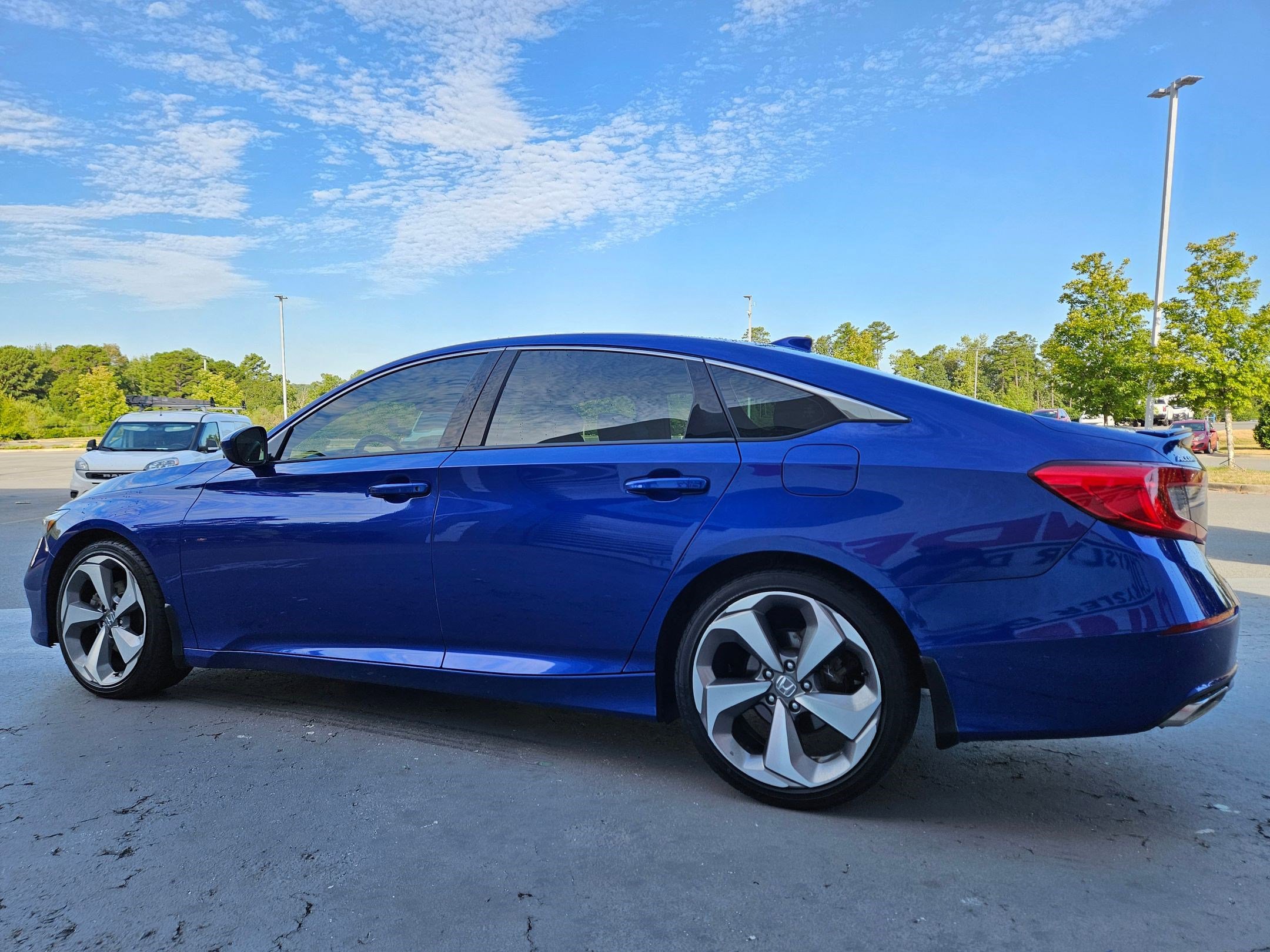 2019 Honda Accord Sport 1.5T photo 5