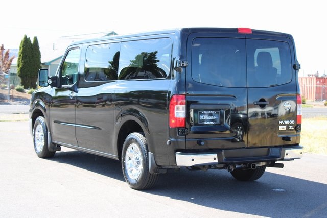 2016 Nissan NV3500 photo 4