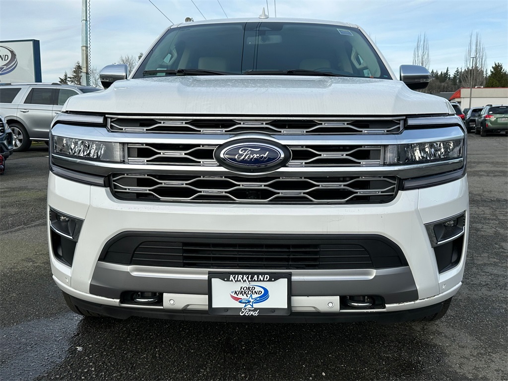 2024 Ford Expedition Platinum photo 2
