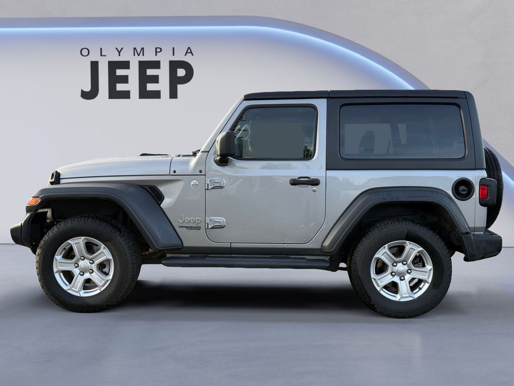 2019 Jeep Wrangler Sport S photo 2