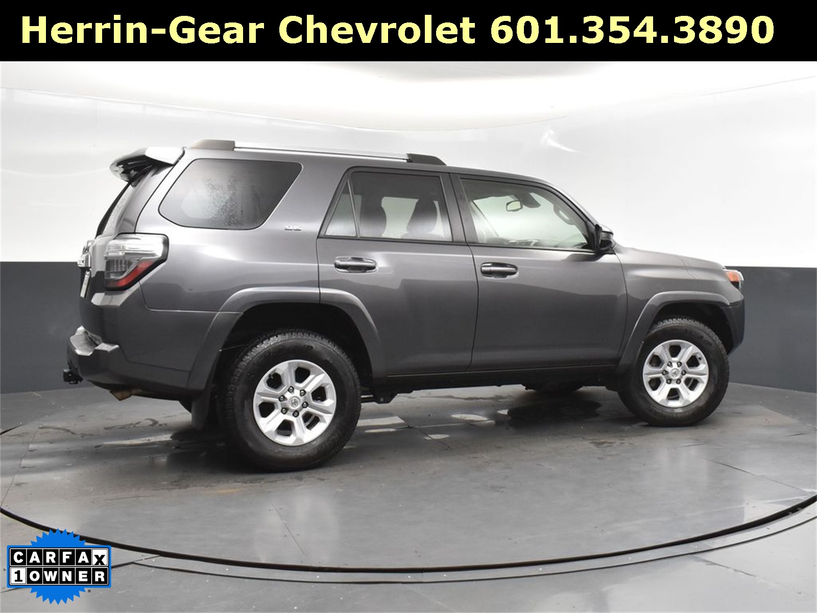 2023 Toyota 4Runner SR5 photo 8