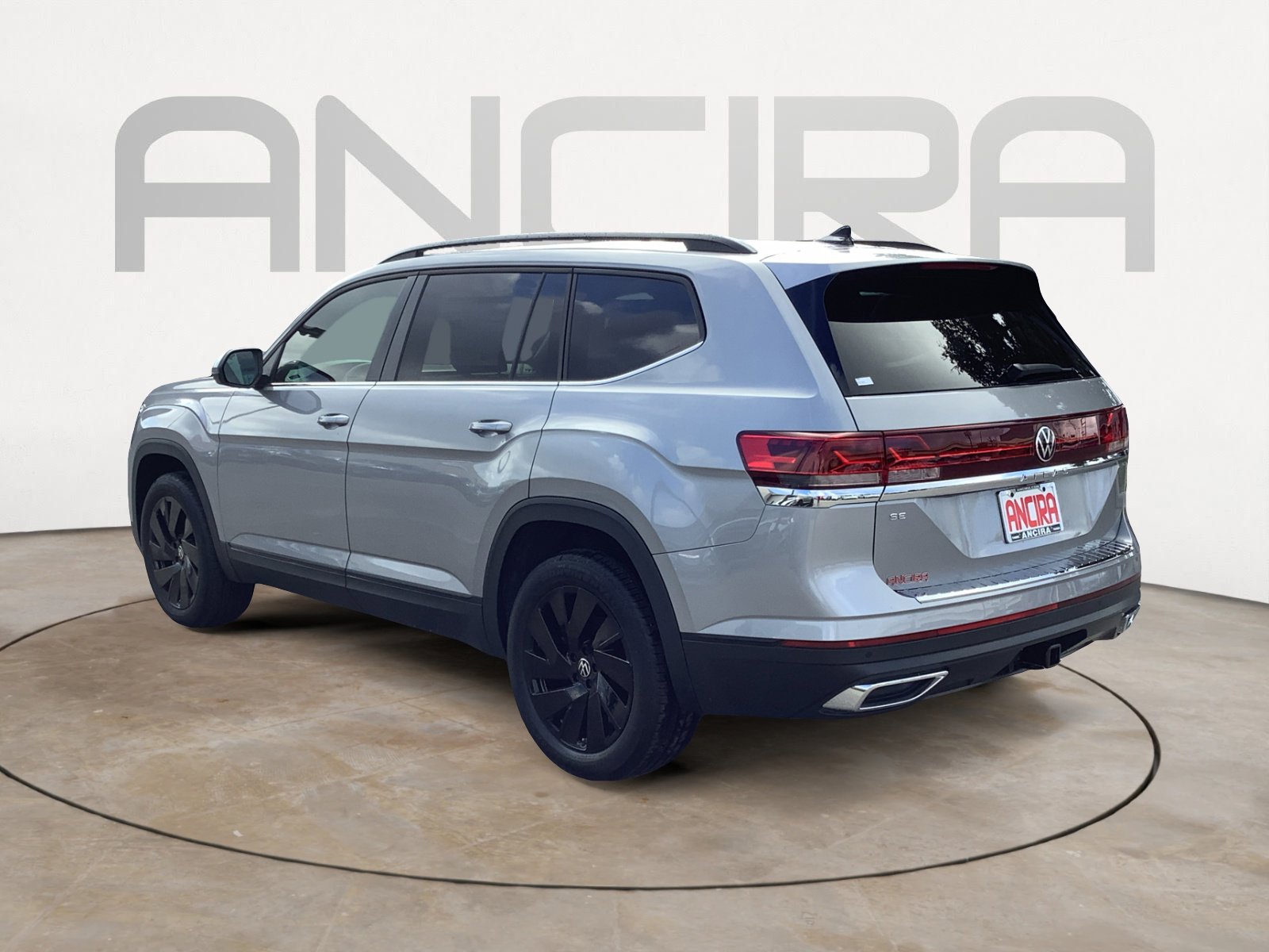 2025 Volkswagen Atlas SE Technology photo 3