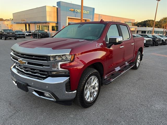 2021 Chevrolet Silverado 1500 LTZ photo 3