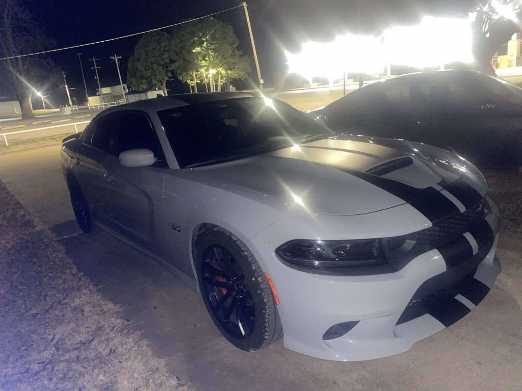 2022 Dodge Charger Scat Pack's photo