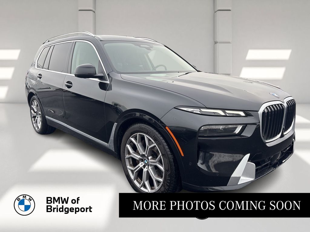 2024 BMW X7 40i's photo