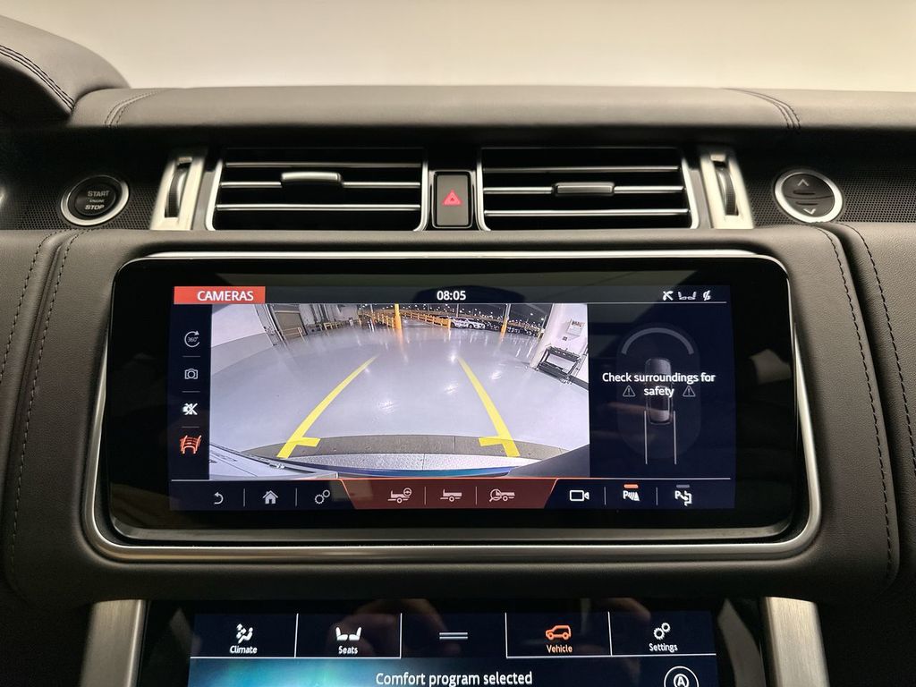 2020 Land Rover Range Rover Autobiography photo 16