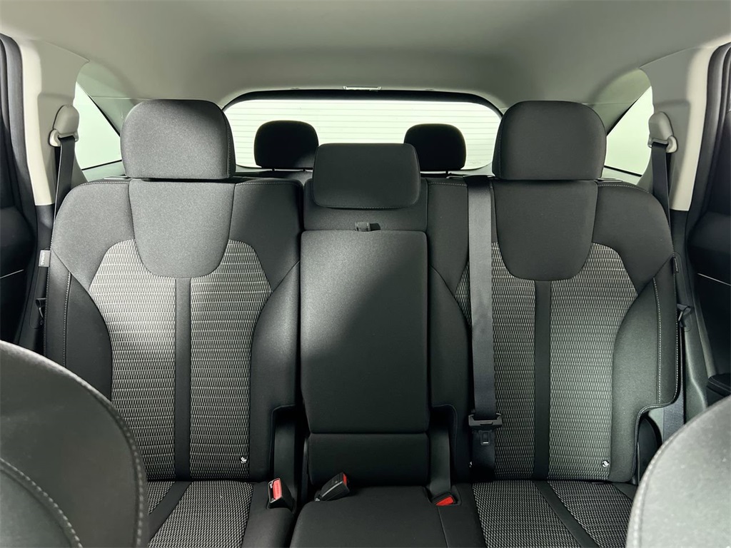 2026 Kia Sorento LX photo 29