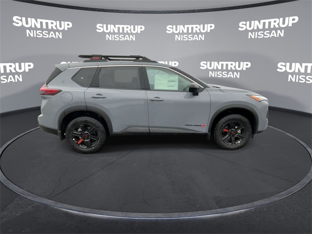 2025 Nissan Rogue SV photo 9