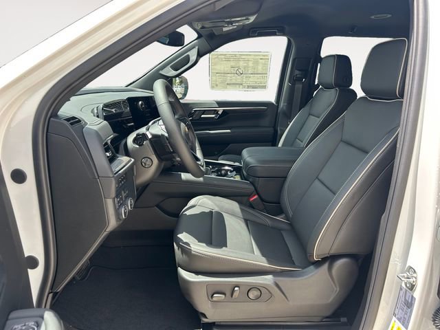 2025 Chevrolet Tahoe Premier photo 5