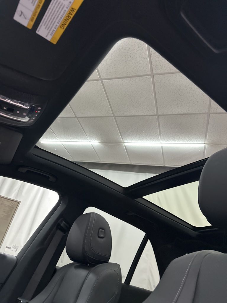 2026 Mercedes Benz GLE 350 4MATIC photo 17