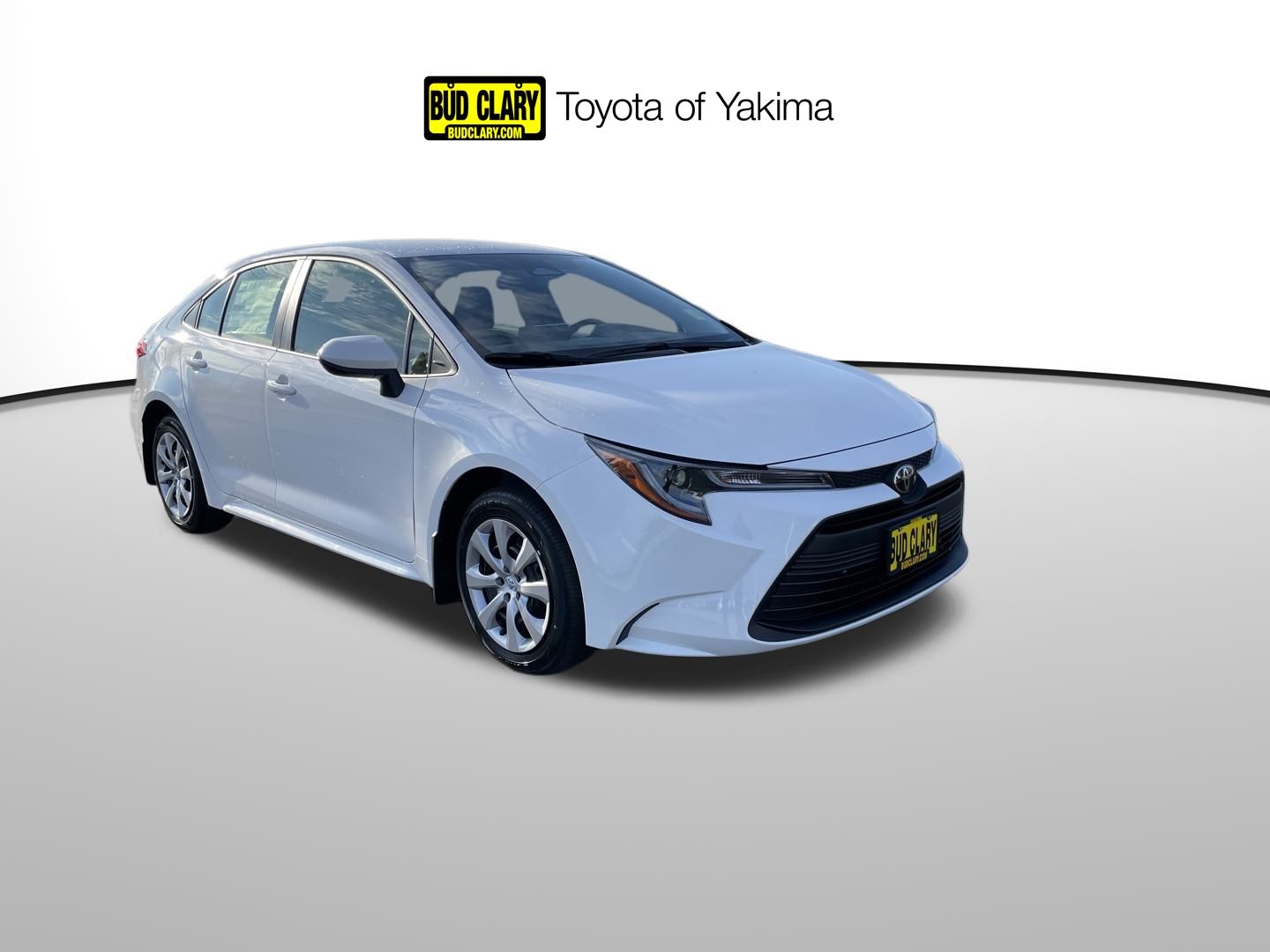 2026 Toyota Corolla LE's photo