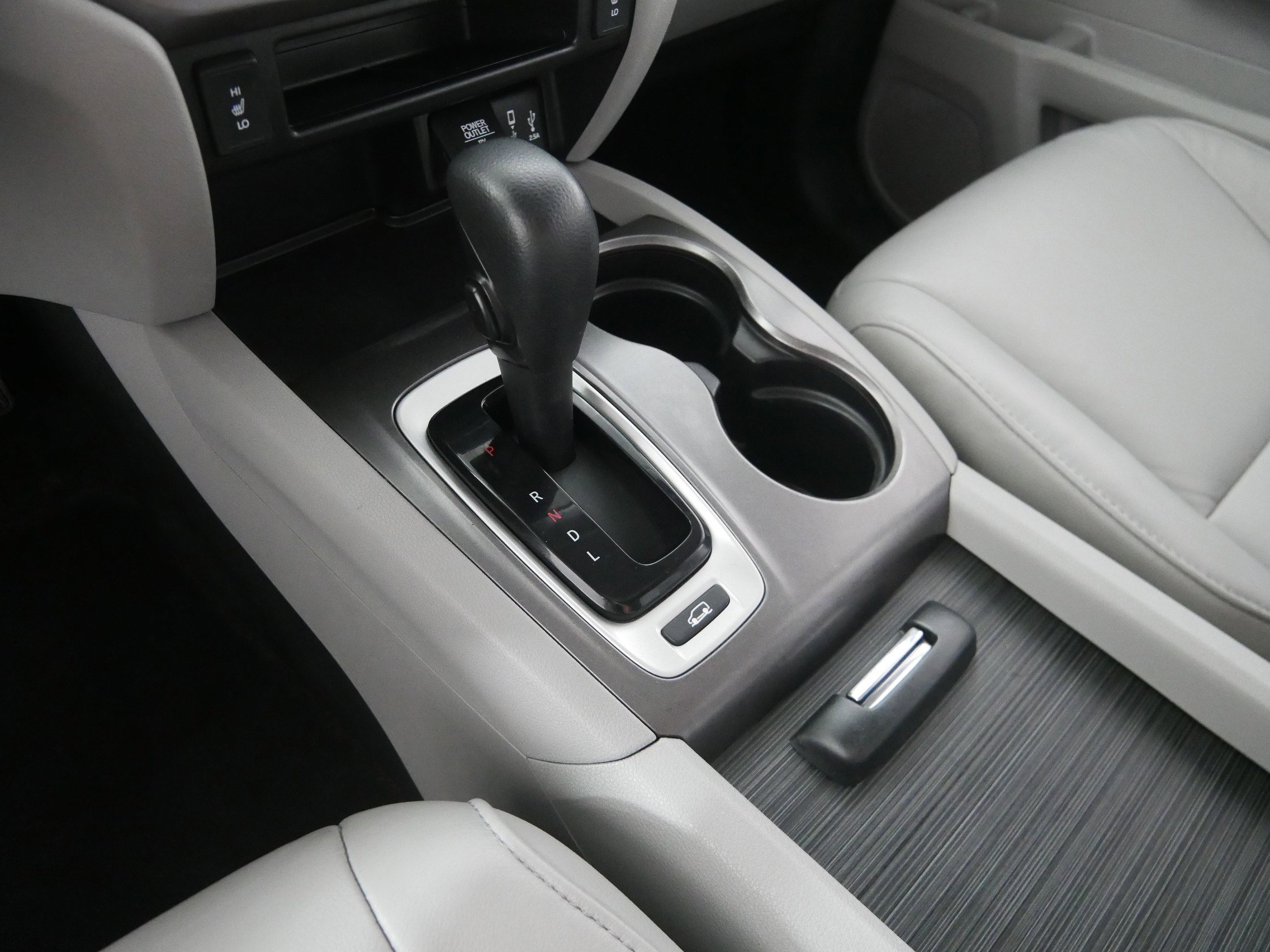 2017 Honda Pilot EX-L photo 23