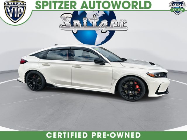 2024 Honda Civic Hatchback Type-R's photo