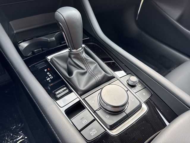 2025 Mazda Mazda3 2.5 s Preferred photo 17